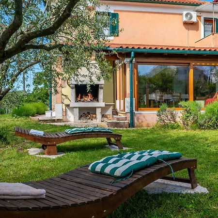 Ferienhaus Little Tuscany For Two By Interhome Dobrinj